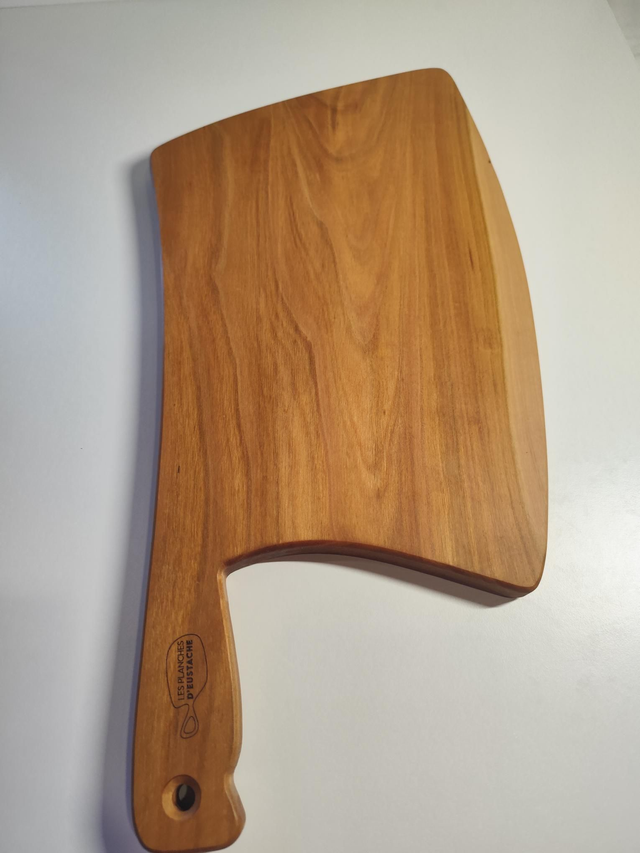 Planche “Coupe-Coupe” en merisier massif (50 x 24 cm)