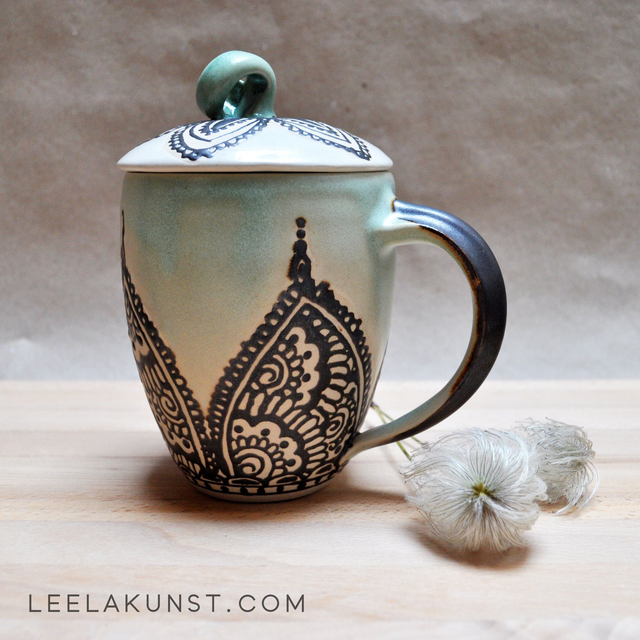 Large Green Henna Ceramic Mug with Lid
