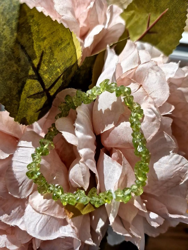 Peridot chip bracelet