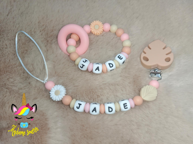 1 Attache tétine + 1 Anneau dentition Marguerite 