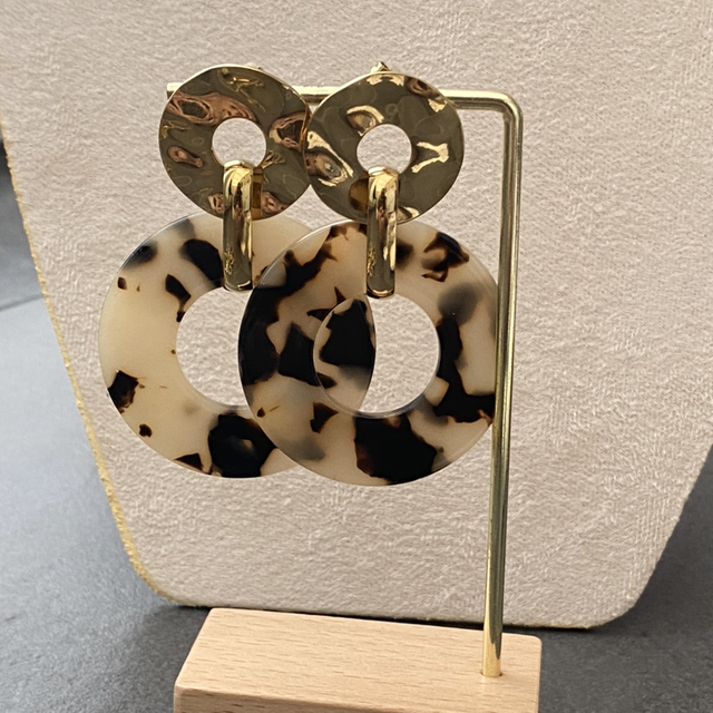 Boucle d’oreille juno 