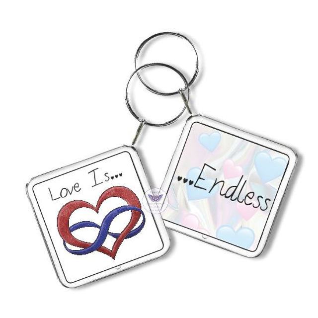  Love Keyring LVE08