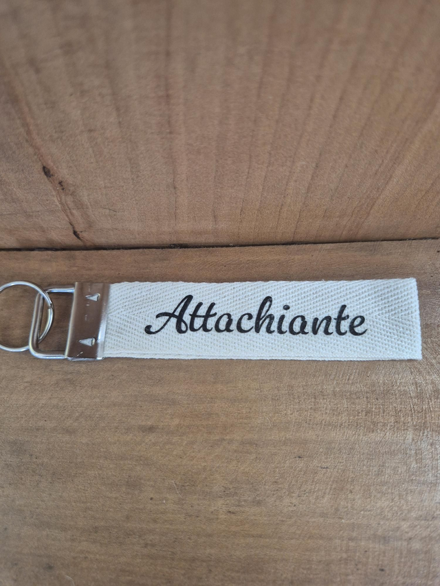 Porte clef ruban "attachiante "