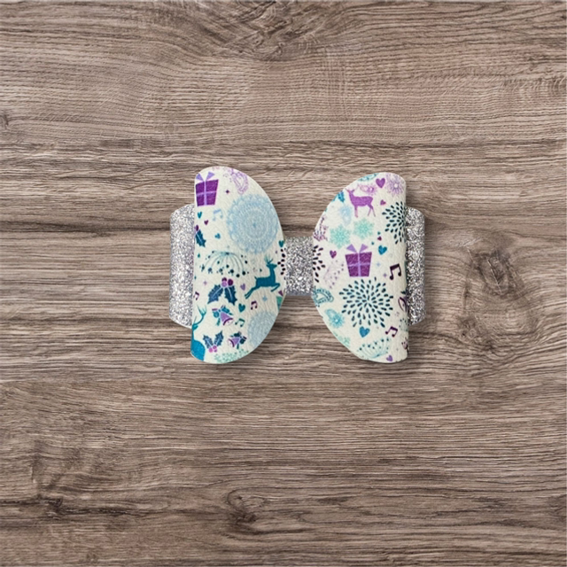 Winter Wonderland Hair Bow – Glitter &amp; Festive Print