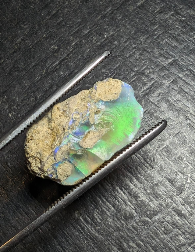 Opale Éthiopienne Brute 31,45 carats