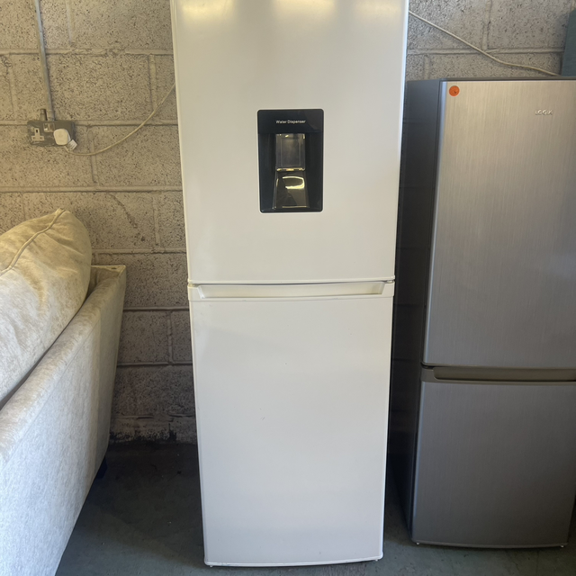 Logik Fridge Freezer U1065