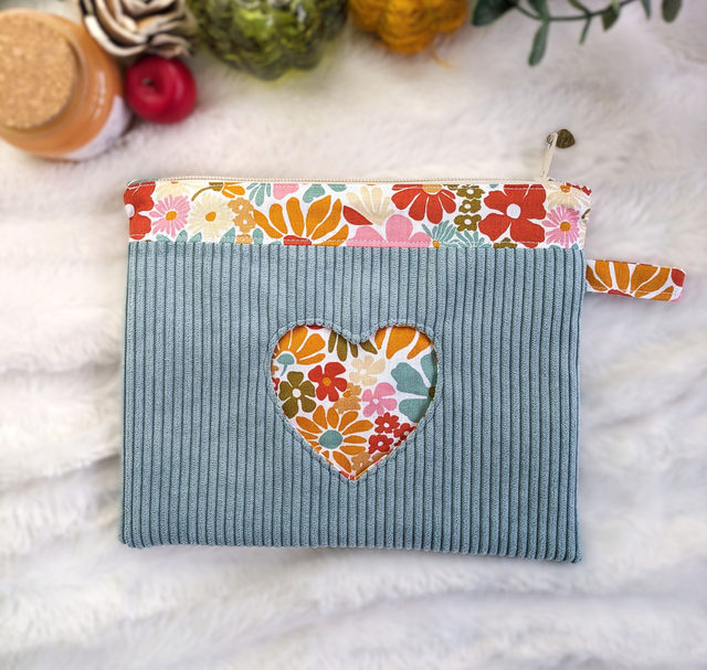 Trousse plate Petit Cœur - Bleue