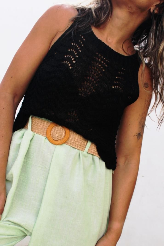 Top Hilo Negro