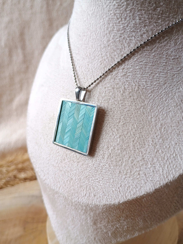 Collier MÉDAILLON Chevron