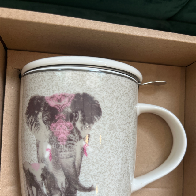 Tasse à thé avec infuseur éléphant 