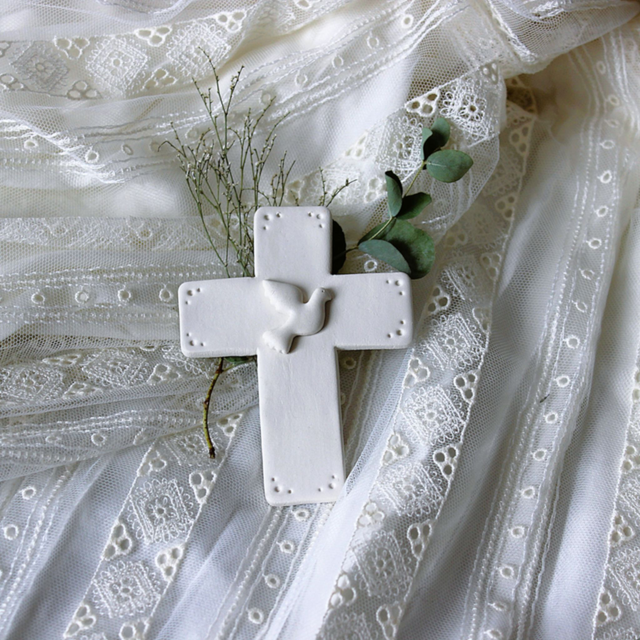 Croix droite blanche