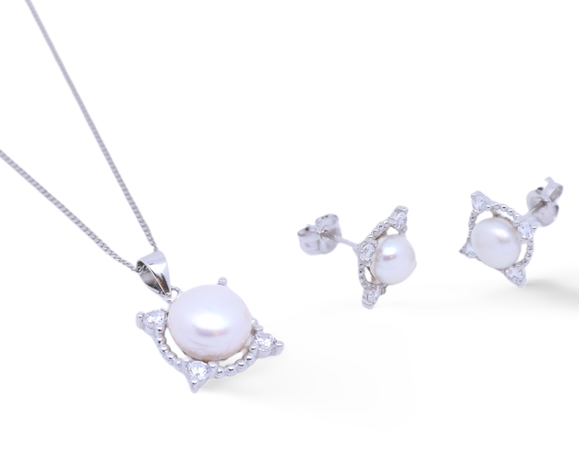 Elegantes Perlen-Set aus rhodiniertem Silber 925 - Erle