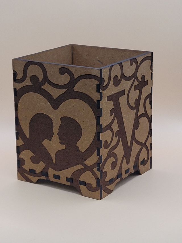 Boite Saint Valentin LOVE Gravée