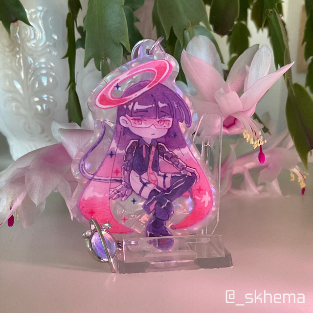 ♄ ✦｡. Lead charm with a "fancy" clasp .｡✦