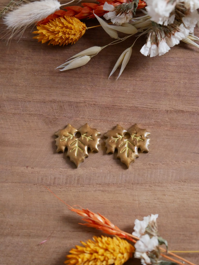 Feuilles d'érable bronze petites