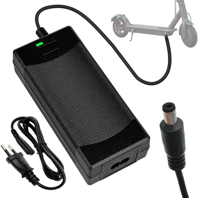 CHARGEUR 42V OCCASION