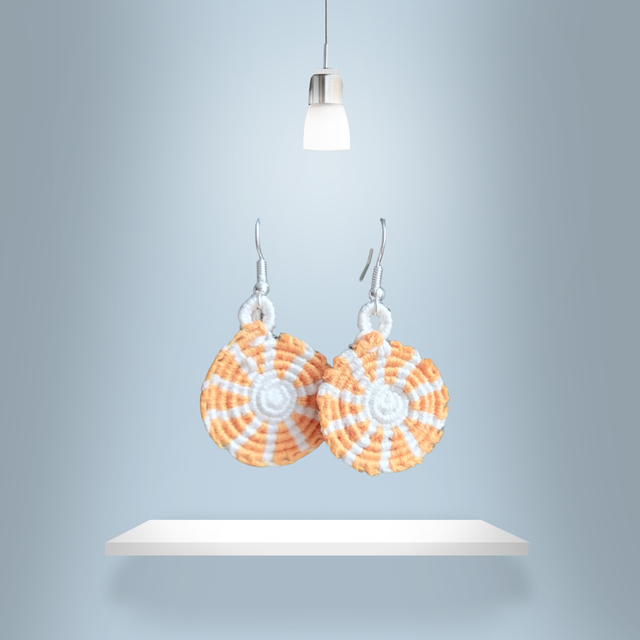 Boucles d'oreilles spirales, ton orangé et blanc