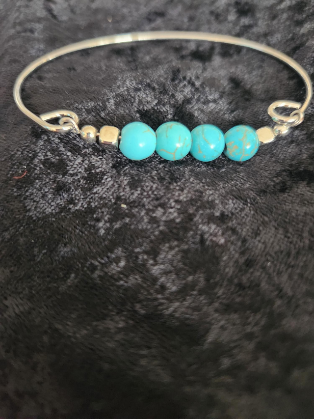 TURQUOISE 4 BEAD BRACELET 