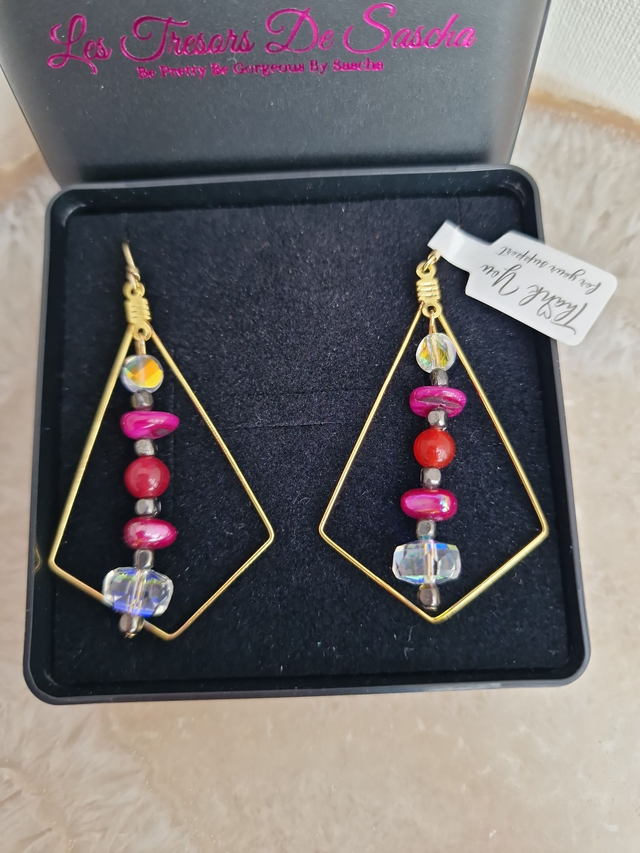 Boucles D'oreilles Acier Doré Perles Coquillage Hématite Cristal