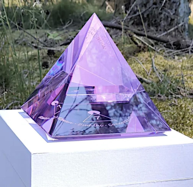 ABC Piramide 14cm Incl. opbergdoos