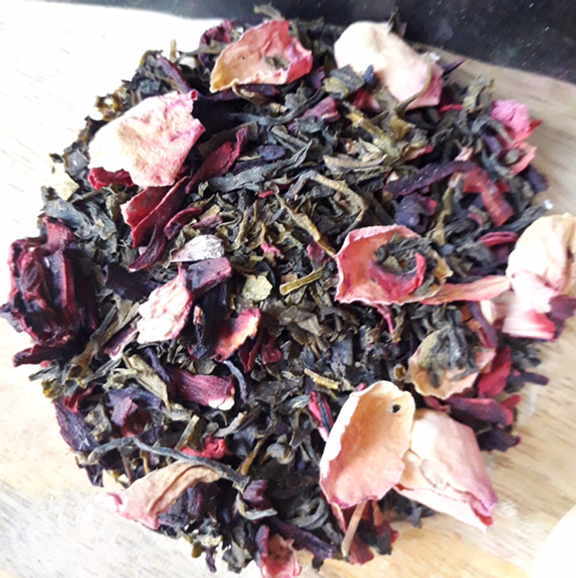 Composition d&#039;une synergie de plantes pour tisane personnalisée (sur RDV)