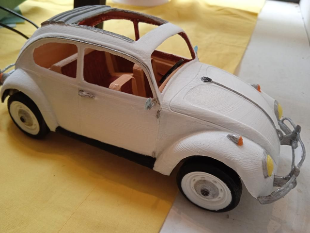 Coccinelle décapotable 