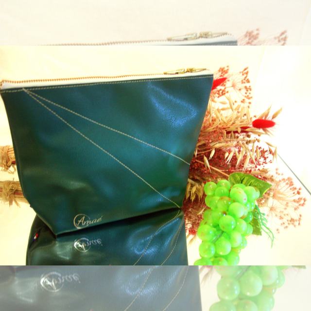 Grande trousse triangle