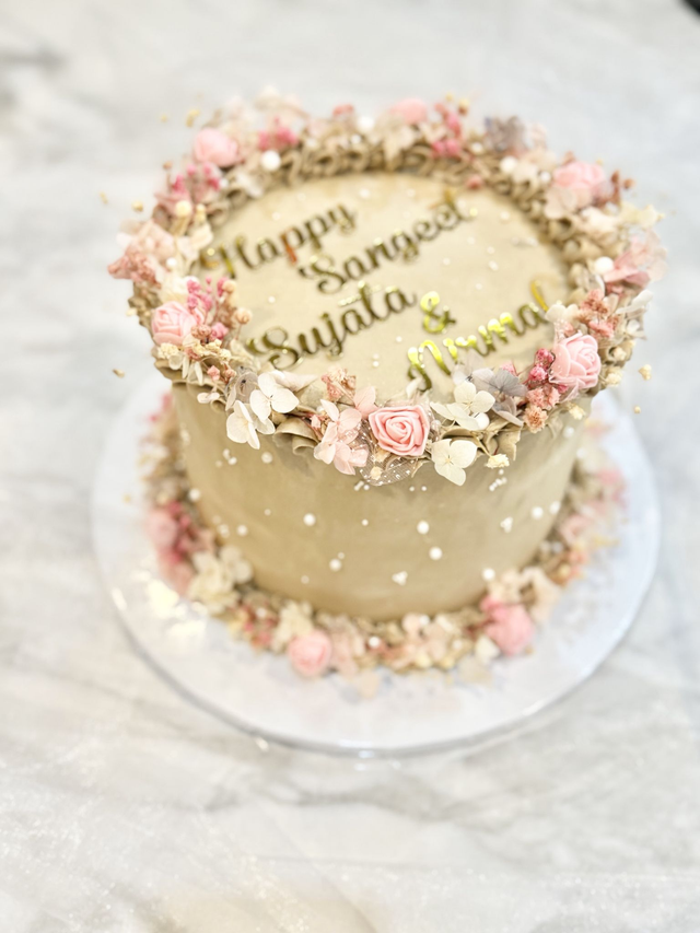 Floral Beige Neutral Birthday / Wedding cake