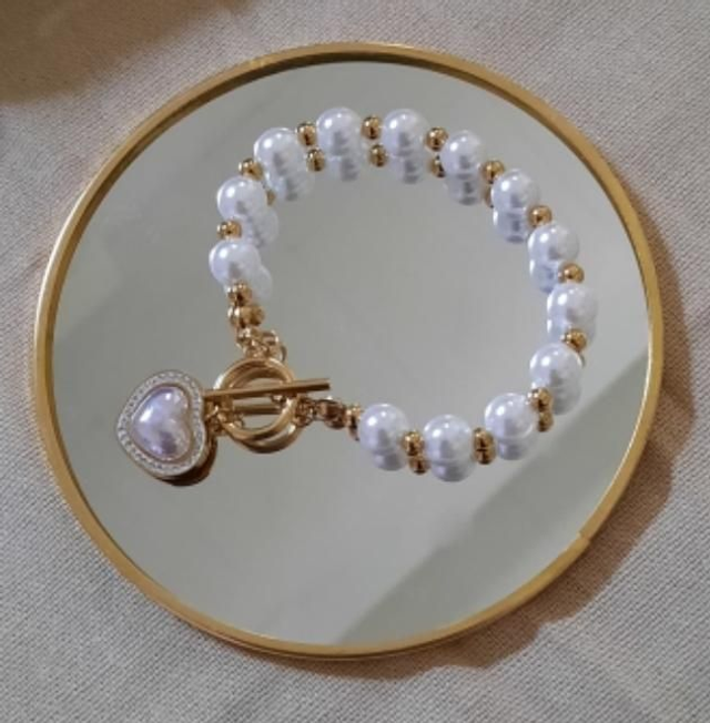 Bracelet boucle dorée et pendentif en forme de cœur en acier inoxydable (pour petit poignet)