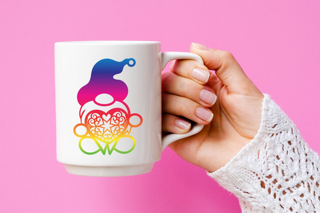 Witte beker met Gnome en hart