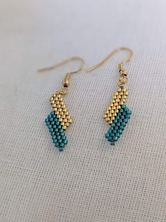 09-Boucles d&#039;oreilles rectangle