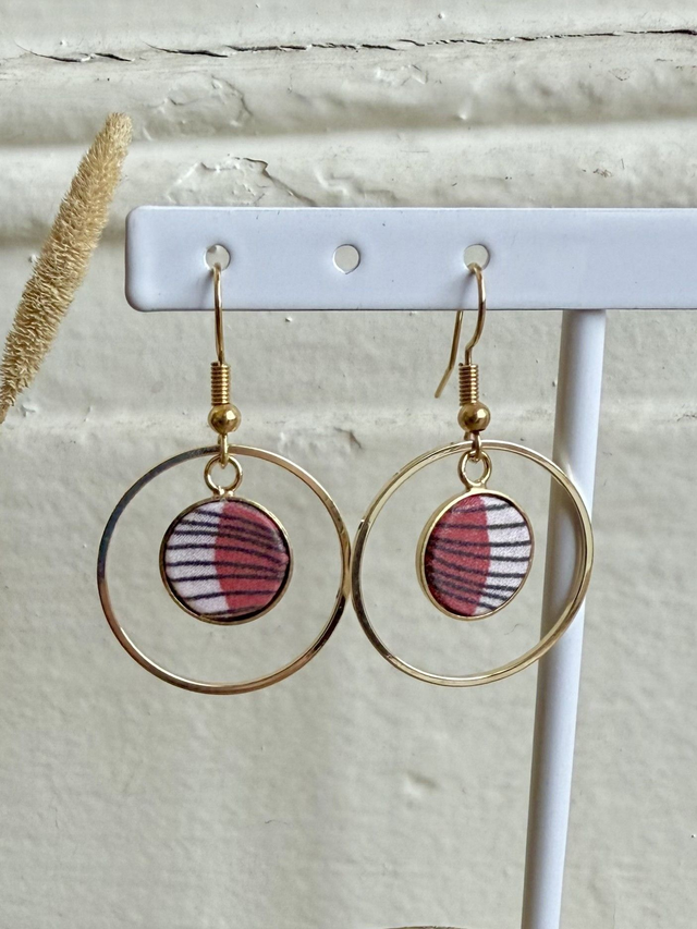 Boucles d&#039;oreilles - HOOKRING PLUME - rose et rouge