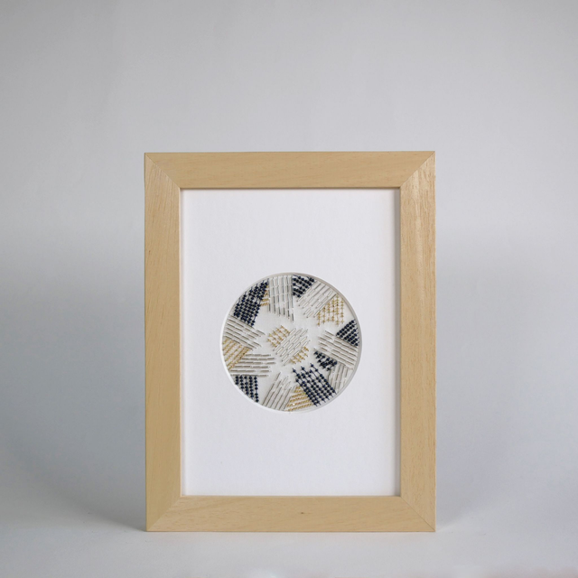 Touche Bleu et Or 24K