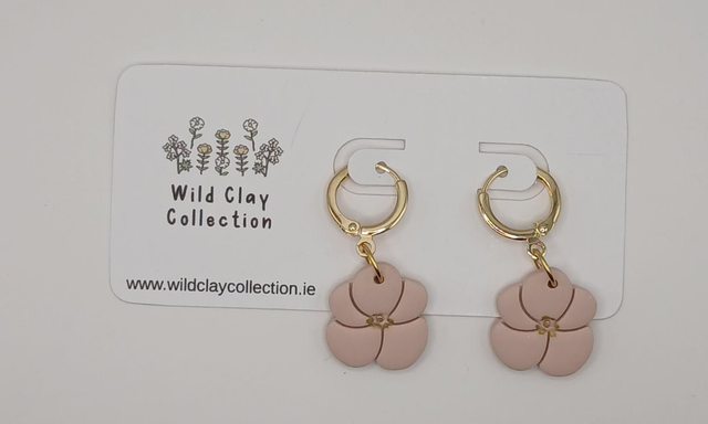 Pale Flower Small Drop