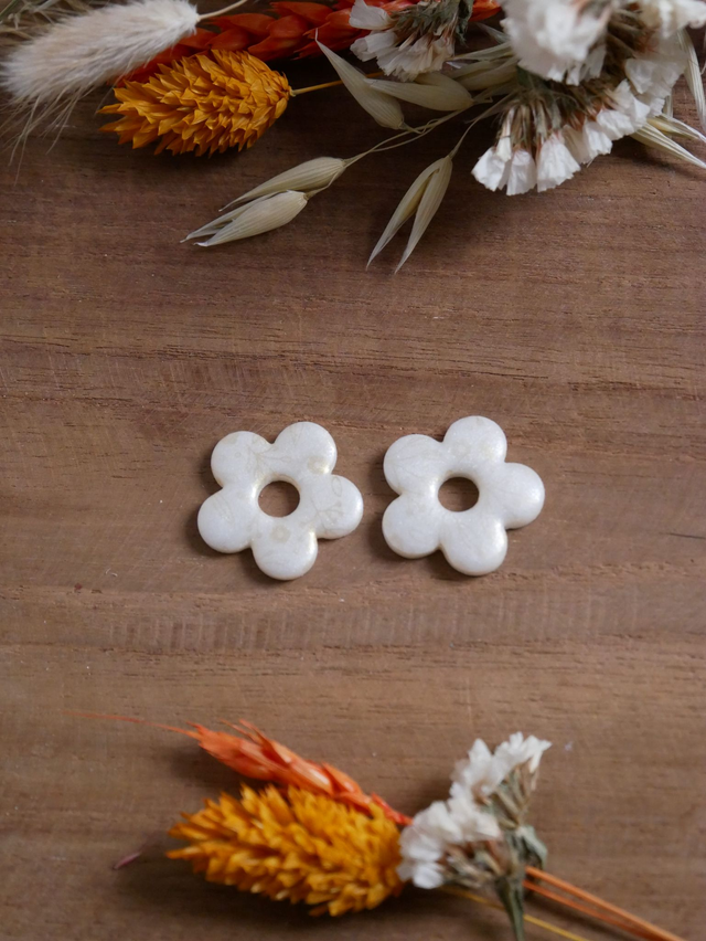 Romane - blanc à motifs