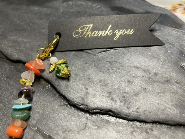 Clip-on charm golden with little angel 