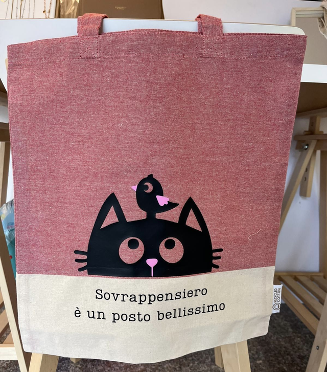 Borsa tela rossa "Sovrappensiero è un posto bellissimo"