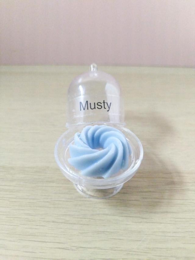 Fondant musty