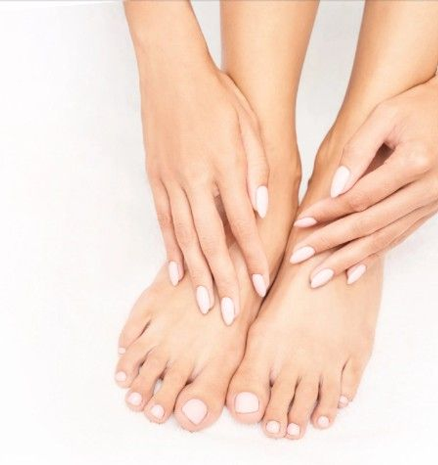 Dépose sans beauté des pieds (15 min)