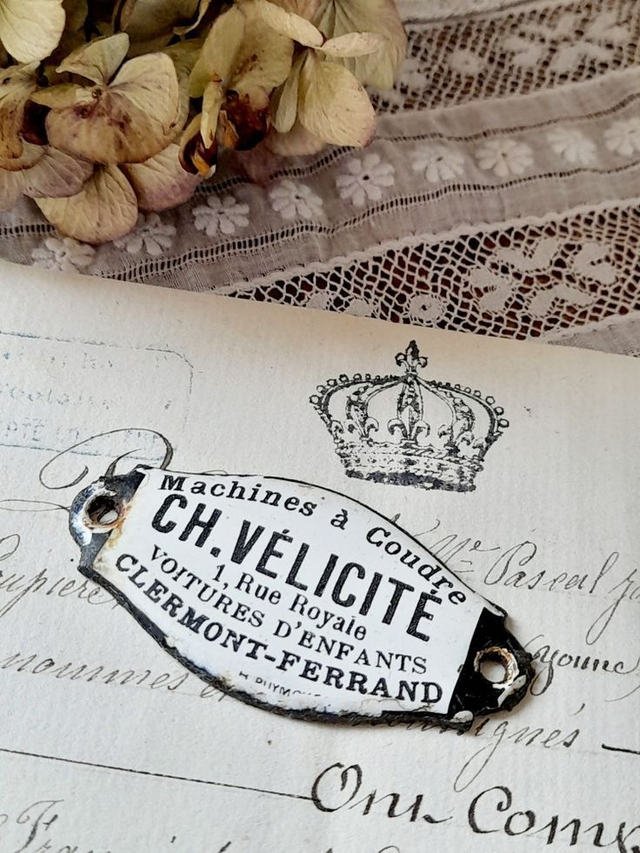 Petite plaque émaillée ancienne de fabricant