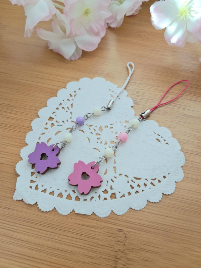 Sakura kännykkäkoru