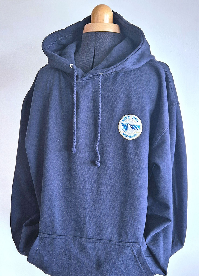 Hoodie Embroidered Crest - SIZE 5XL  