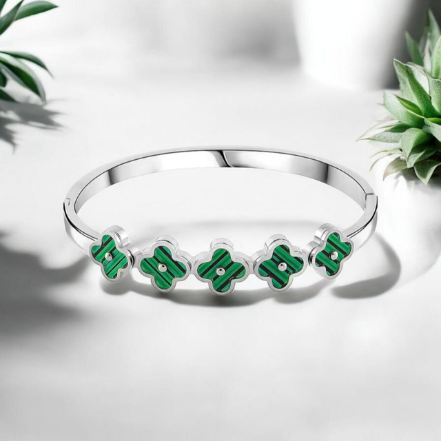 Beautiful Malachite &amp; Platinum Plated Bangle 