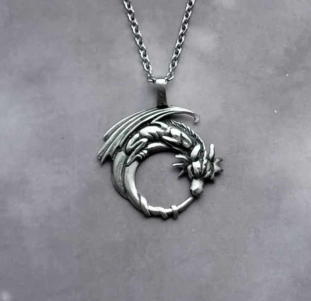 Circular Sleeping Dragon Necklace 