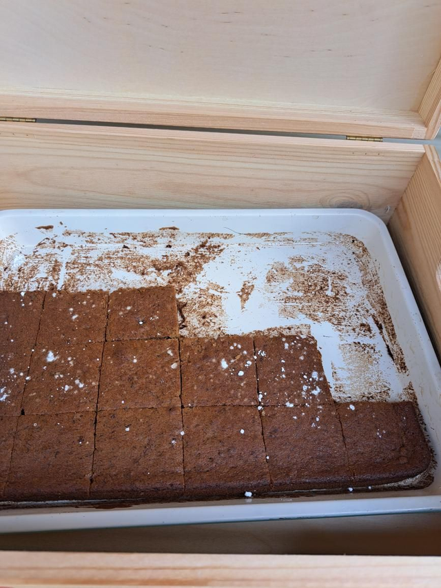 Banana and Allspice cake 