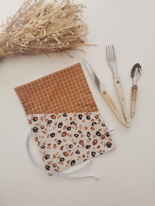 Étui couverts léopard marron