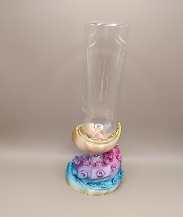 Tentacle wine bottle holder