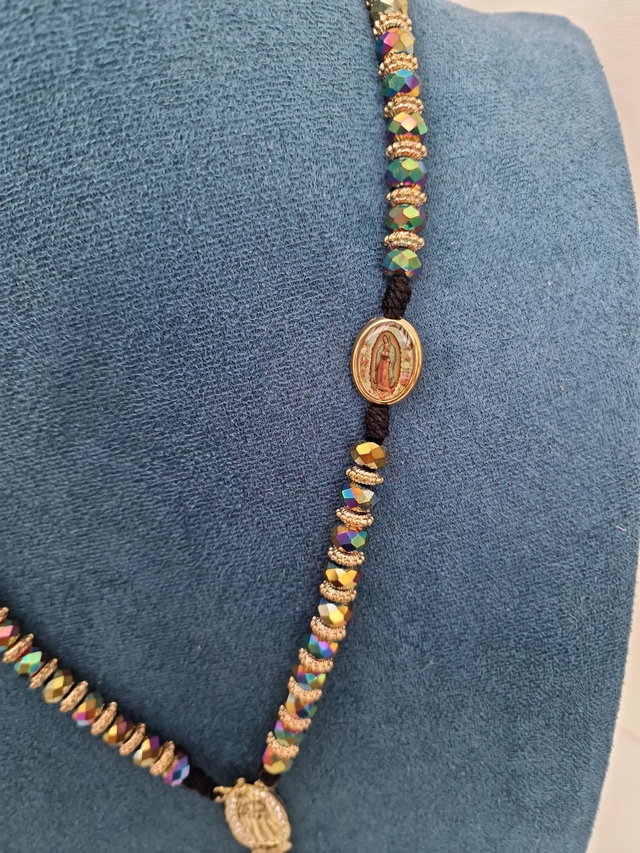 Collier Chapelet Perles Cristal Noires Multicolore Croix Vierge Strass Acier Doré