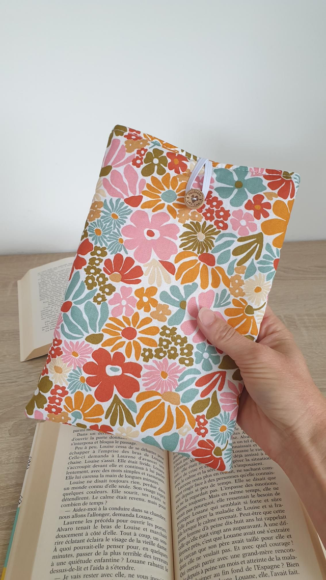 Pochette à livre POCHE ou BROCHE FLEURI VINTAGE