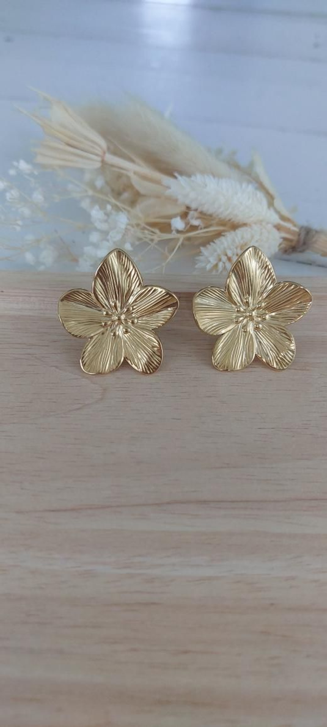 Boucles d&#039;oreilles fleur de cerisier